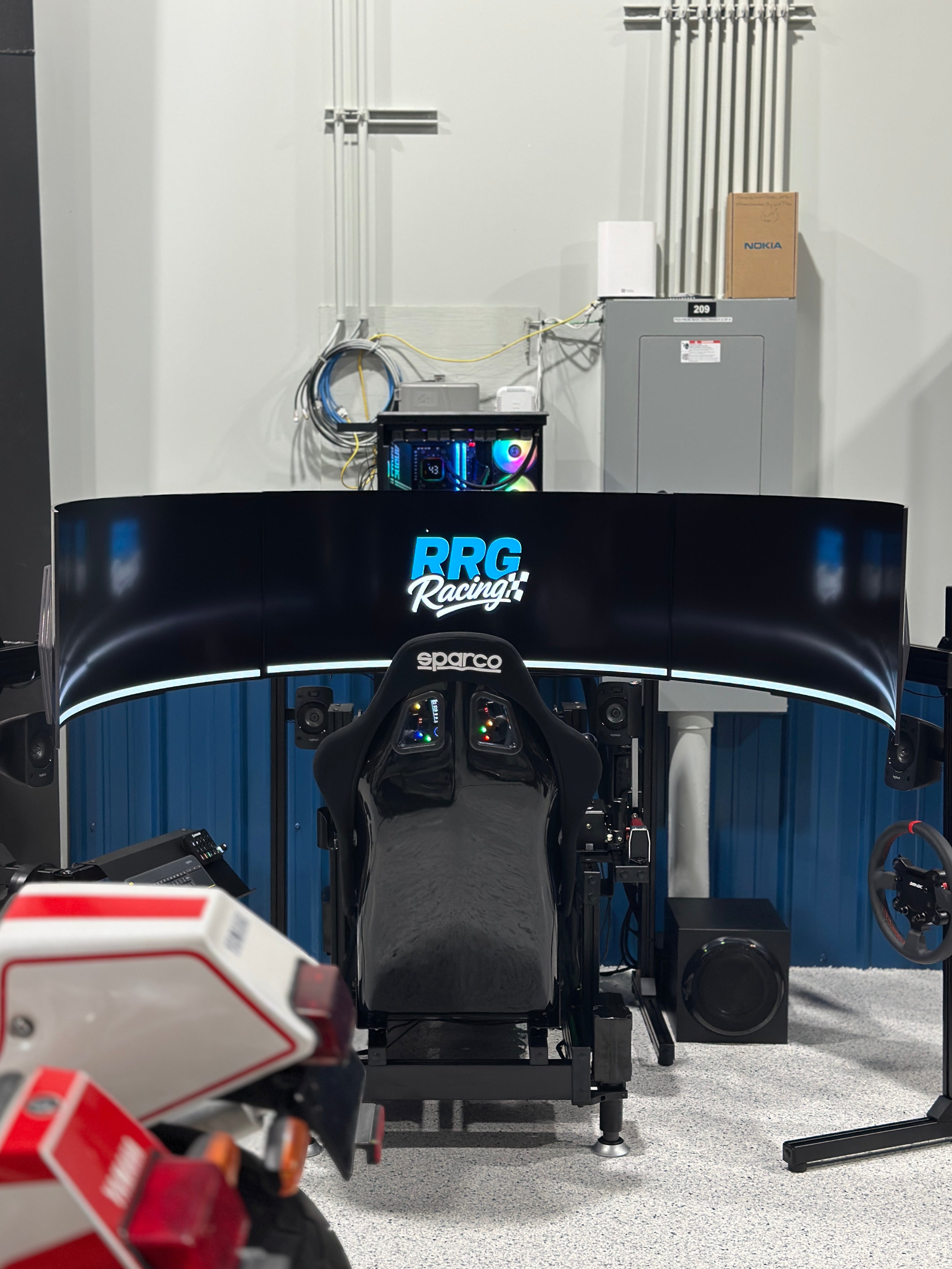 R1 Motion Turnkey Simulator