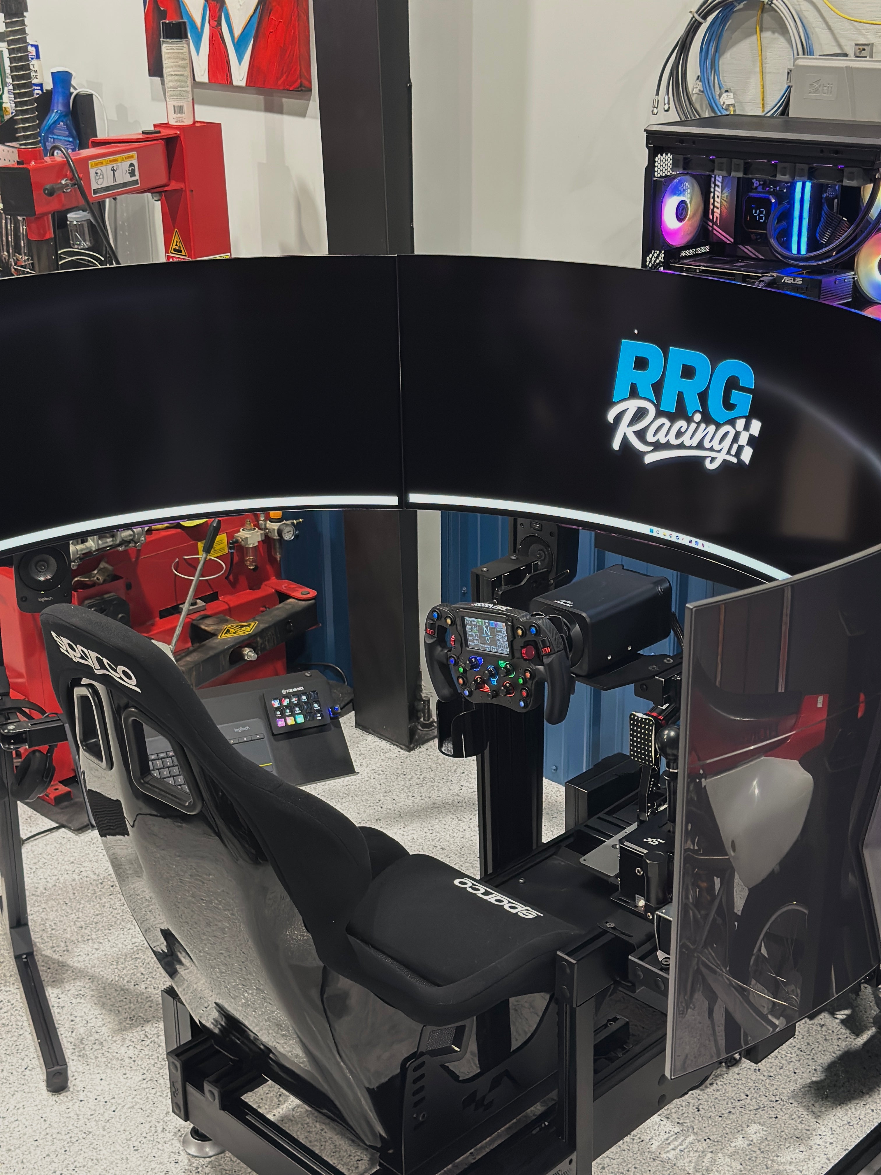 R1 Motion Turnkey Simulator